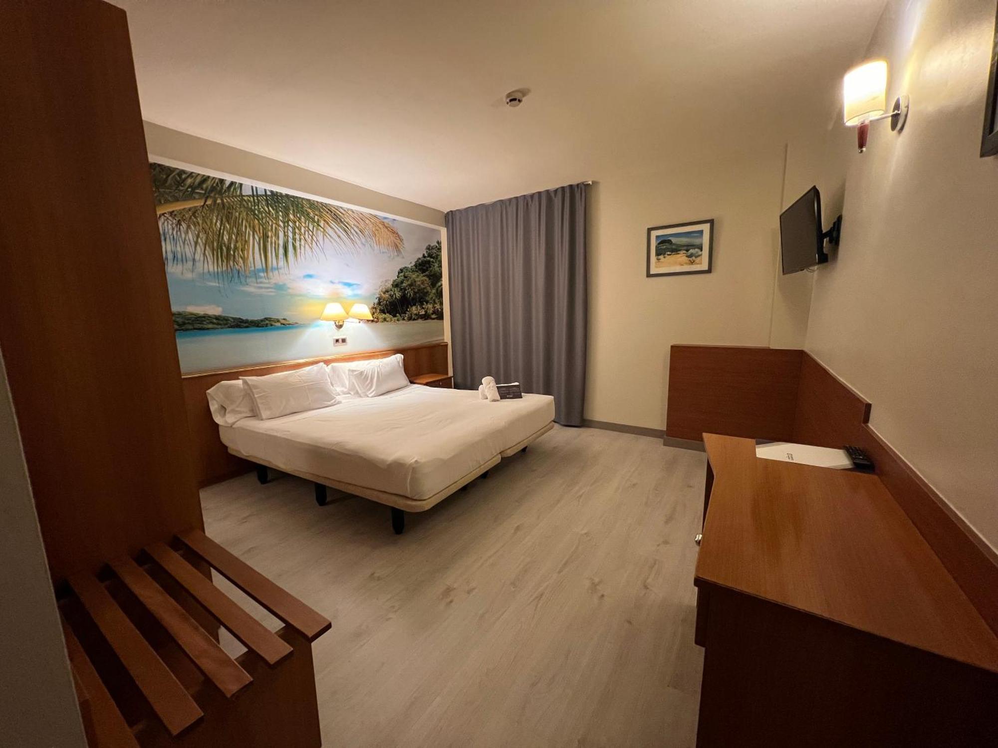 Cambrils Paradise Exterior photo